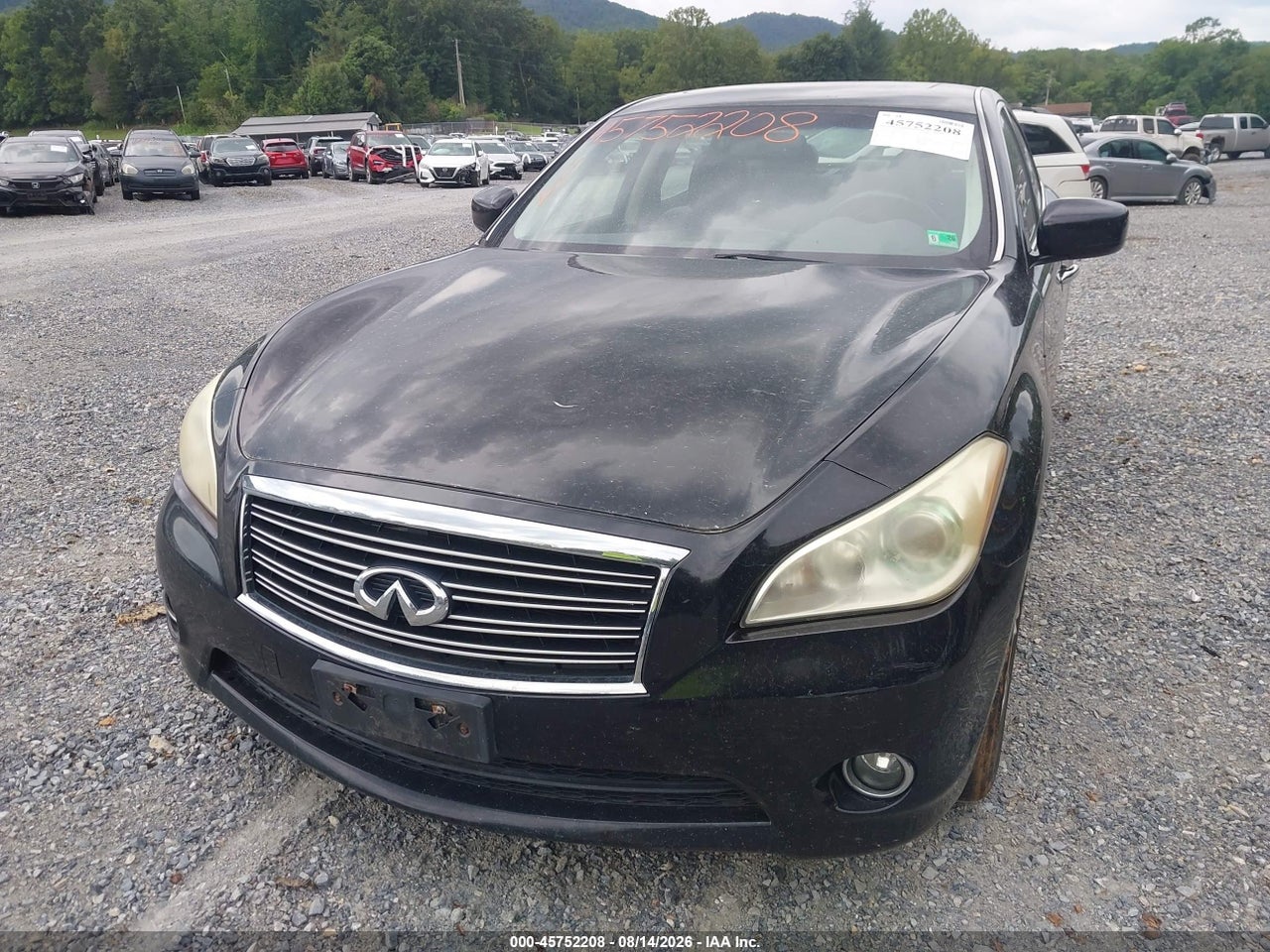 2012 INFINITI M37X · 6/10