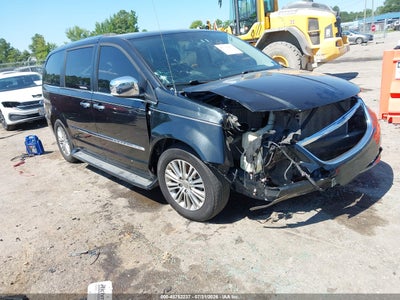 2014 CHRYSLER TOWN & COUNTRY TOURING-L 30TH ANNIVERSARY