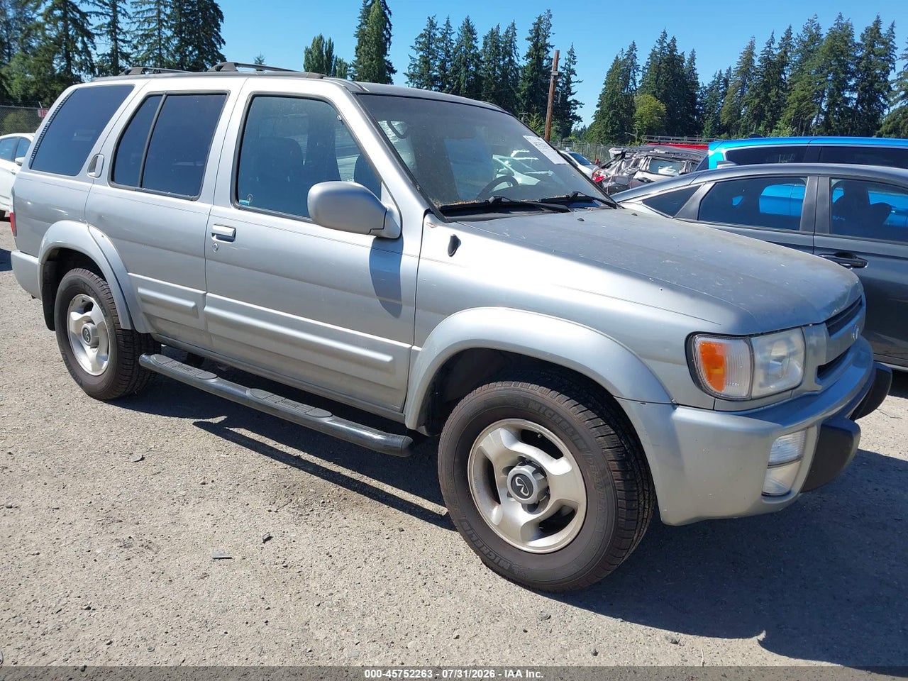 JNRAR07Y1YW****** · 2000 INFINITI QX4