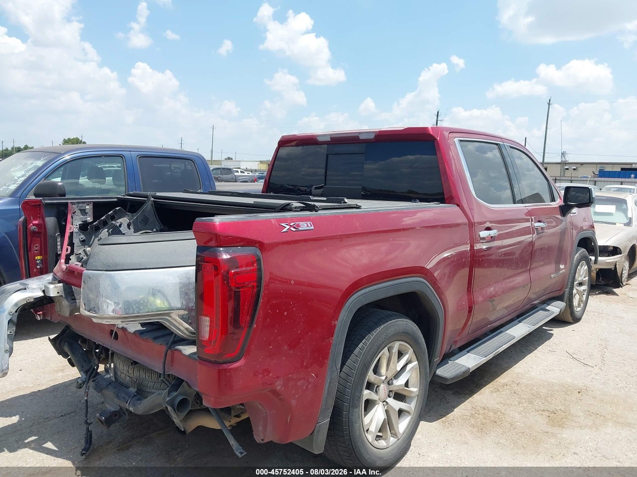 2020 GMC SIERRA 1500 4WD  SHORT BOX SLT · 4/11