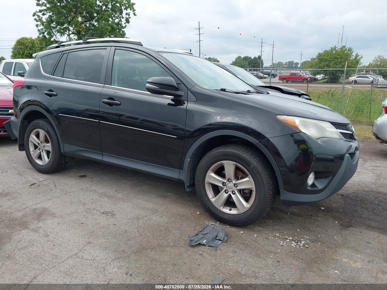 2T3RFREV0DW****** · 2013 TOYOTA RAV4 XLE