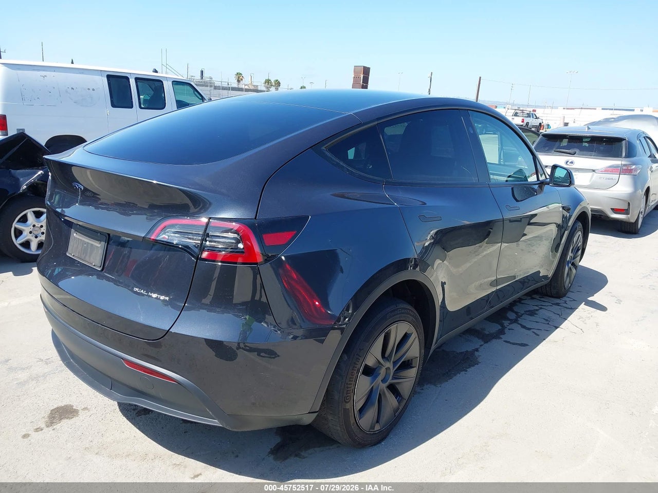 2024 TESLA MODEL Y LONG RANGE DUAL MOTOR ALL-WHEEL DRIVE · 4/11