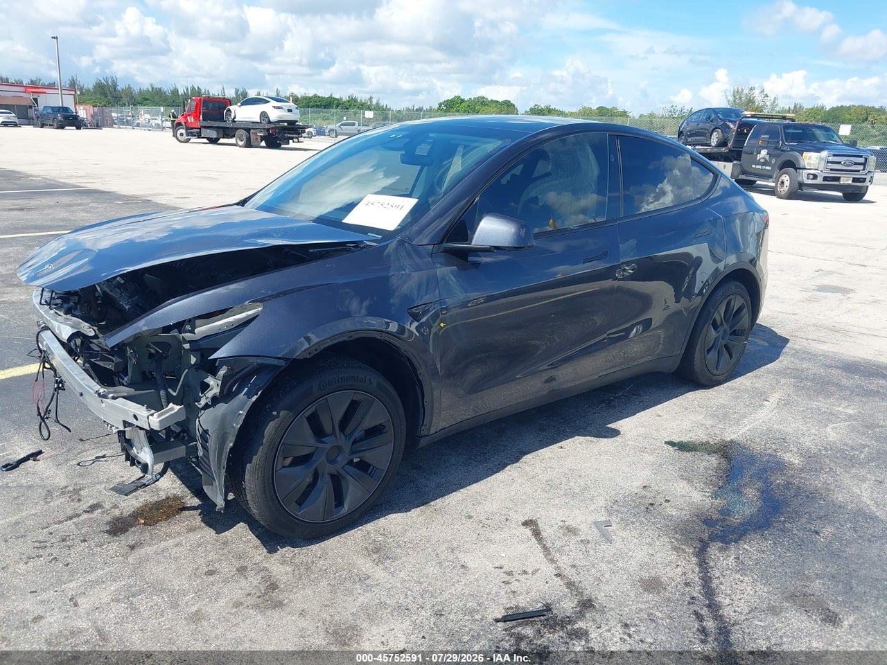 2024 TESLA MODEL Y   · 2/9
