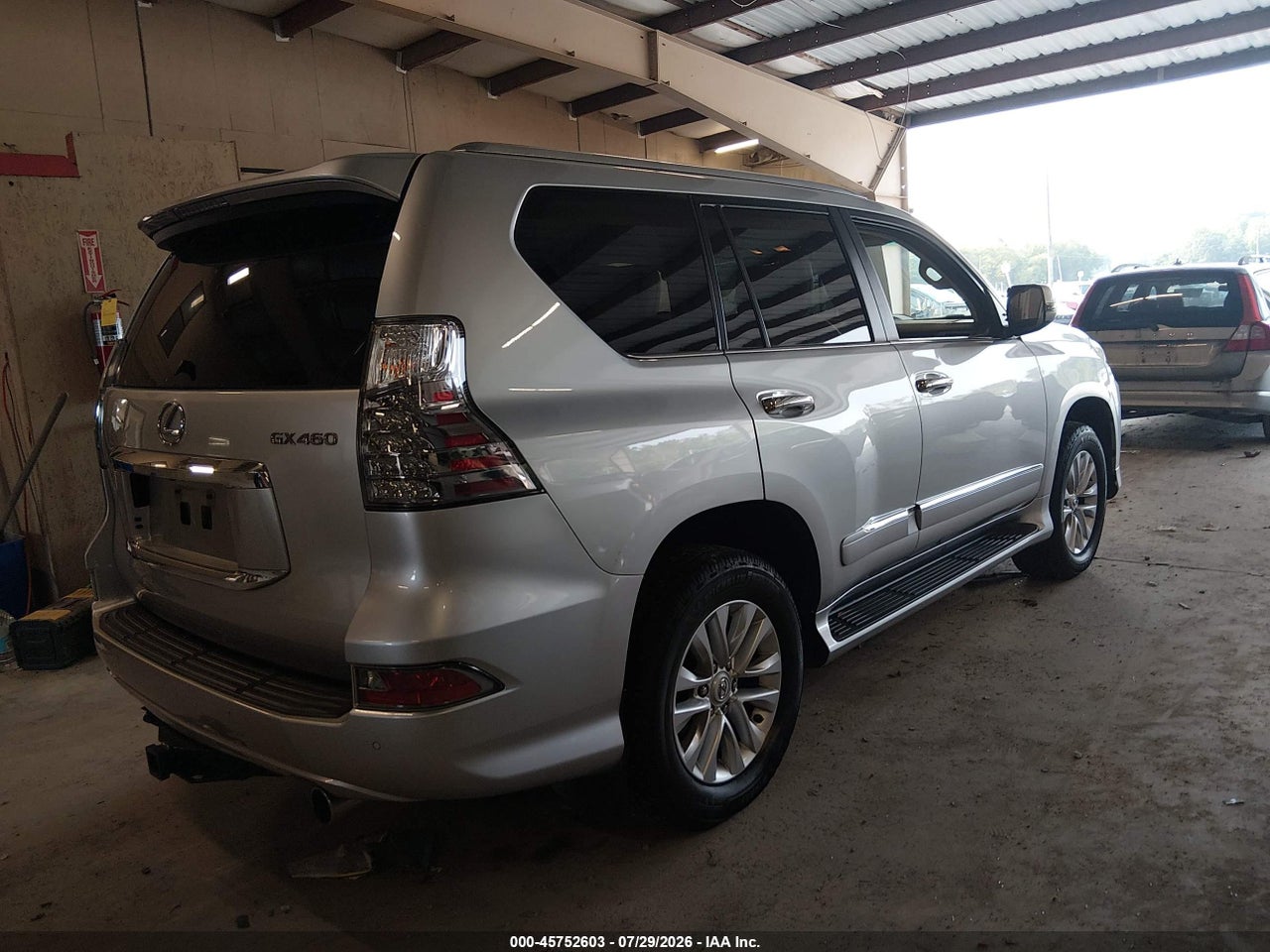 2015 LEXUS GX 460 · 4/11