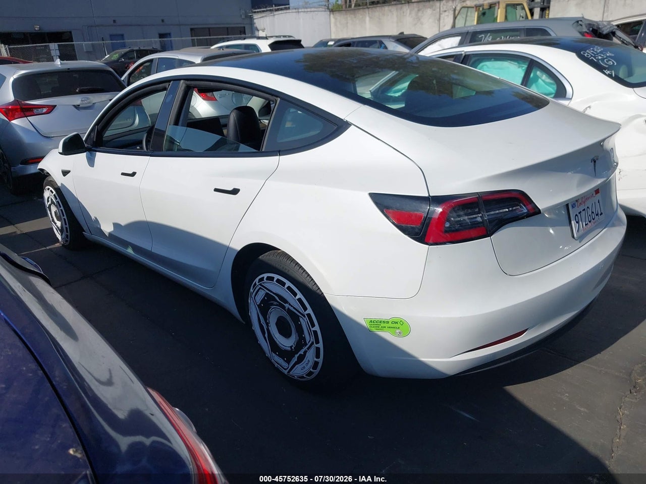 2023 TESLA MODEL 3 REAR-WHEEL DRIVE · 3/11