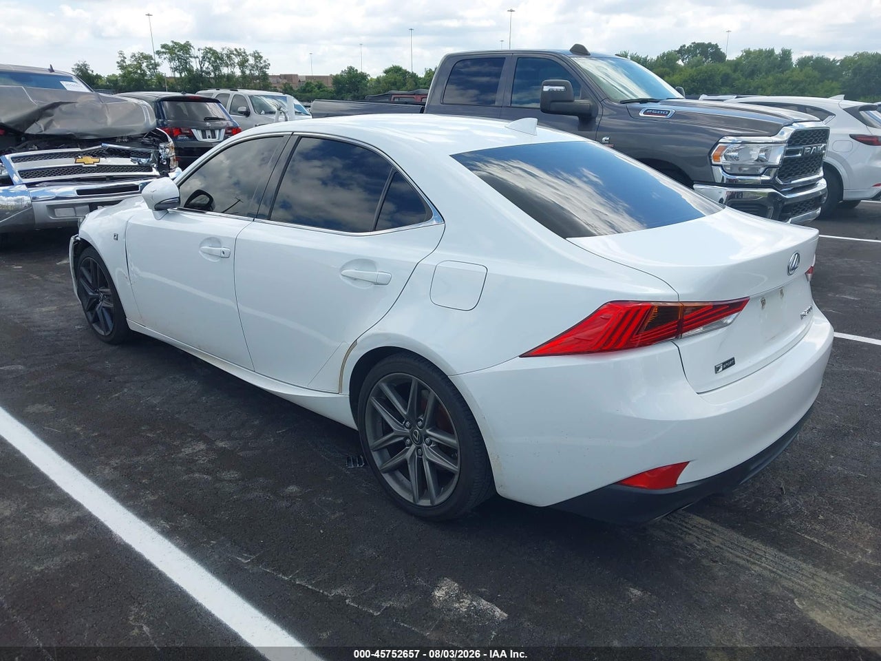 2017 LEXUS IS 200T · 3/11