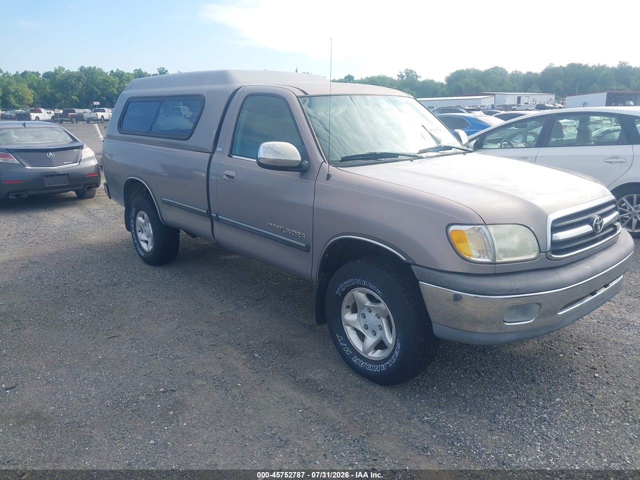 5TBKT4415YS****** · 2000 TOYOTA TUNDRA SR5 V8
