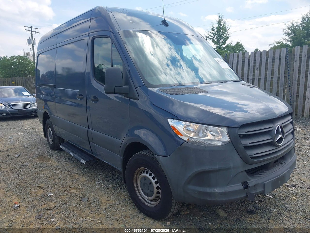 WD4PF0CD7KP****** · 2019 MERCEDES-BENZ SPRINTER 2500 HIGH ROOF V6