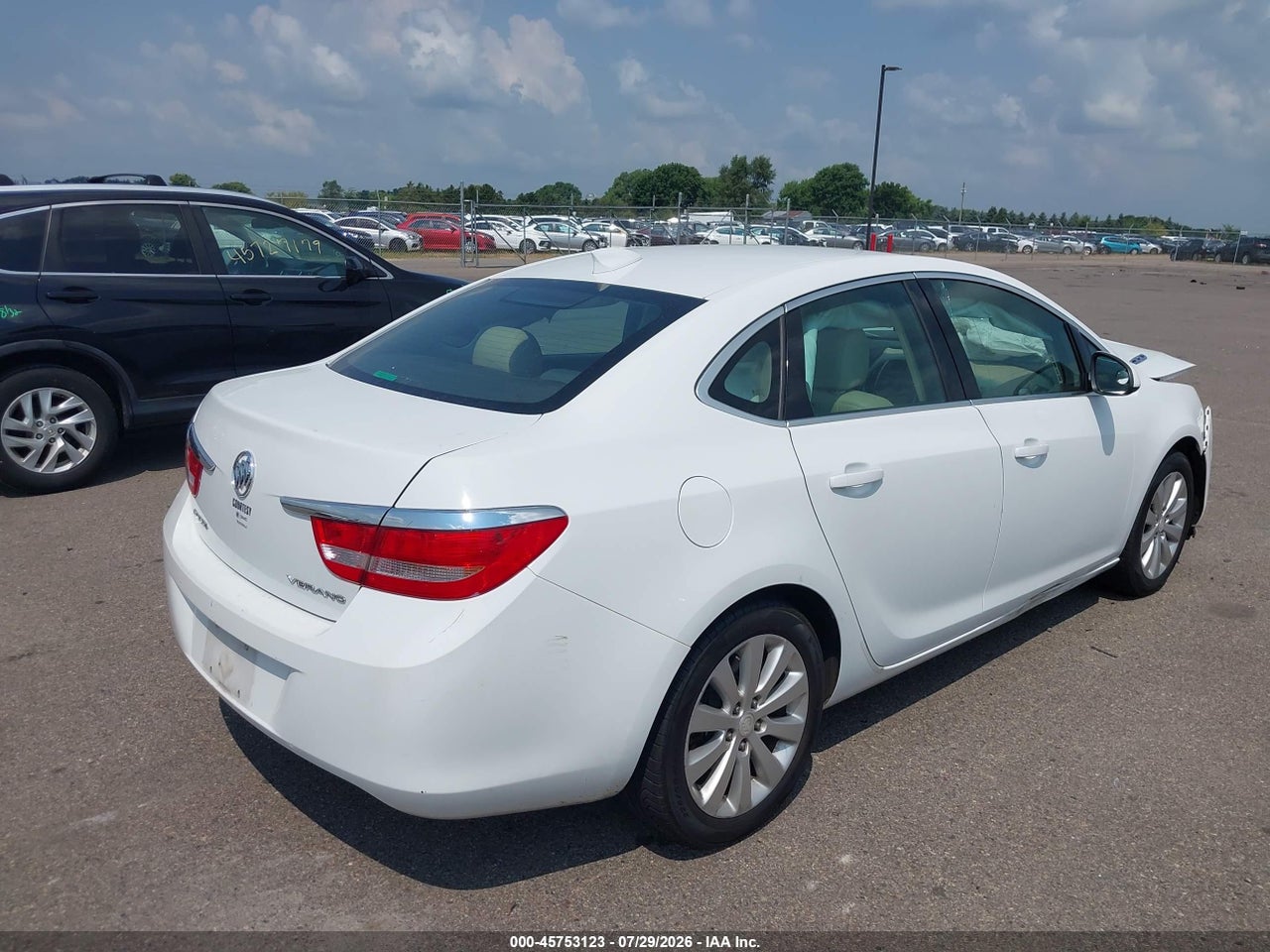 2015 BUICK VERANO · 4/11