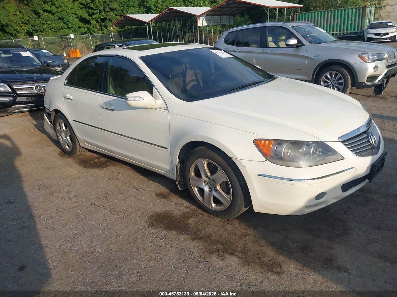 JH4KB16515C****** · 2005 ACURA RL 3.5