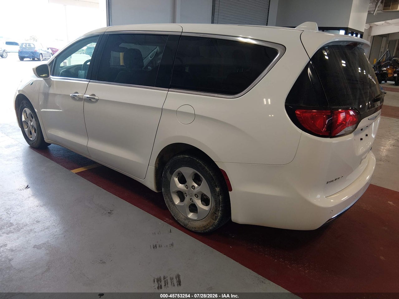 2018 CHRYSLER PACIFICA HYBRID TOURING PLUS · 3/11