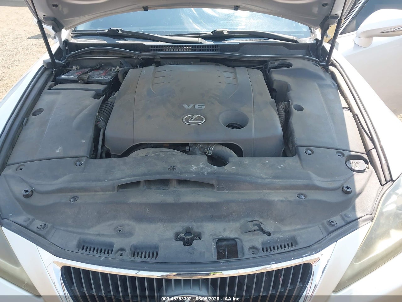 JTHBF5C22B5****** · 2011 LEXUS IS 250   · 10/11