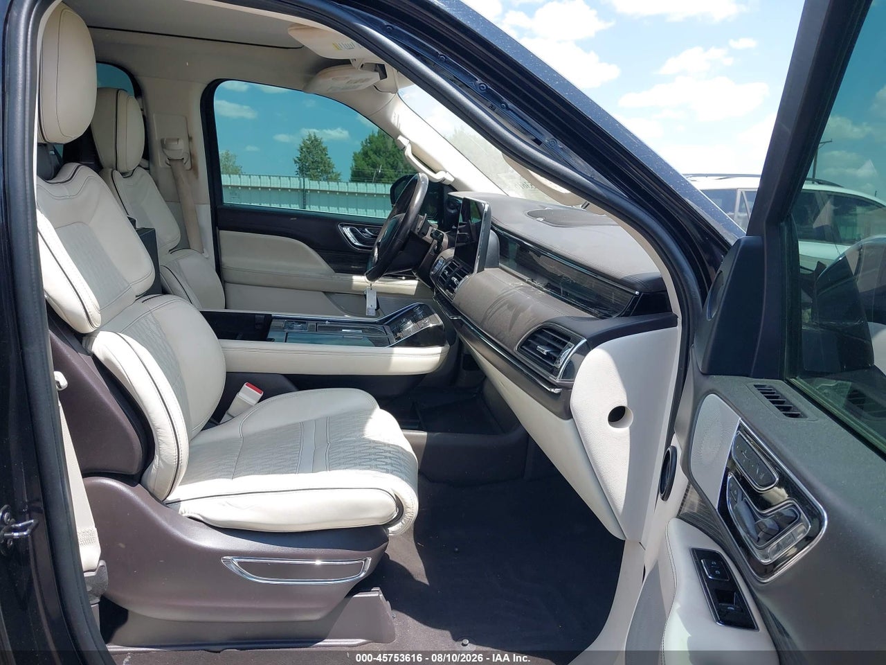 2020 LINCOLN NAVIGATOR BLACK LABEL L · 5/11