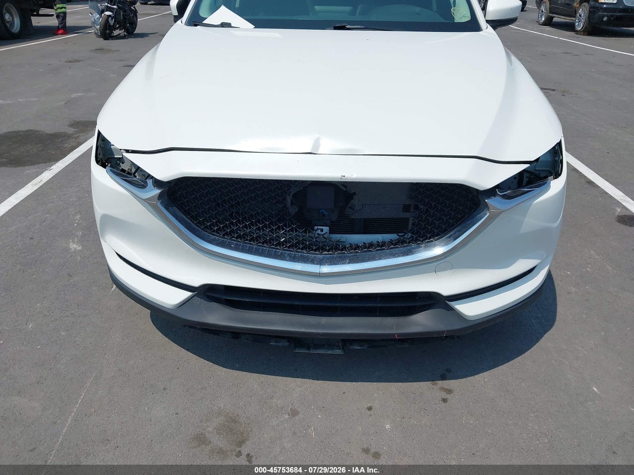 2020 MAZDA CX-5 GRAND TOURING · 6/11