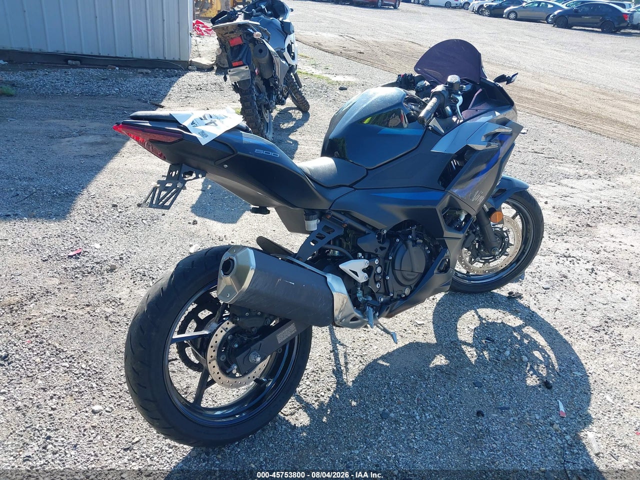 2025 KAWASAKI EX500 · 4/11