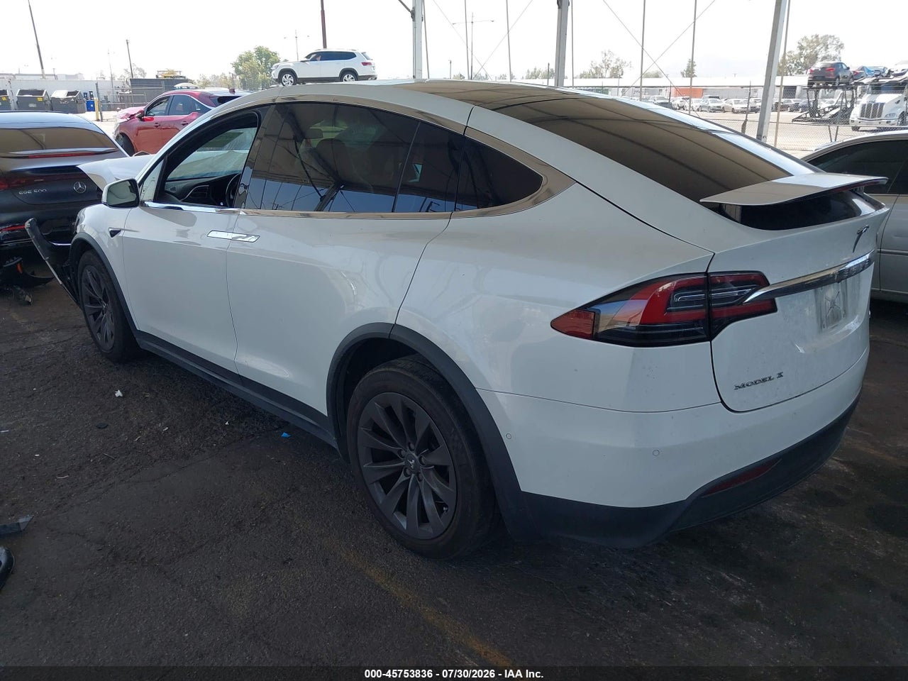 2018 TESLA MODEL X 100D/75D/P100D · 3/9
