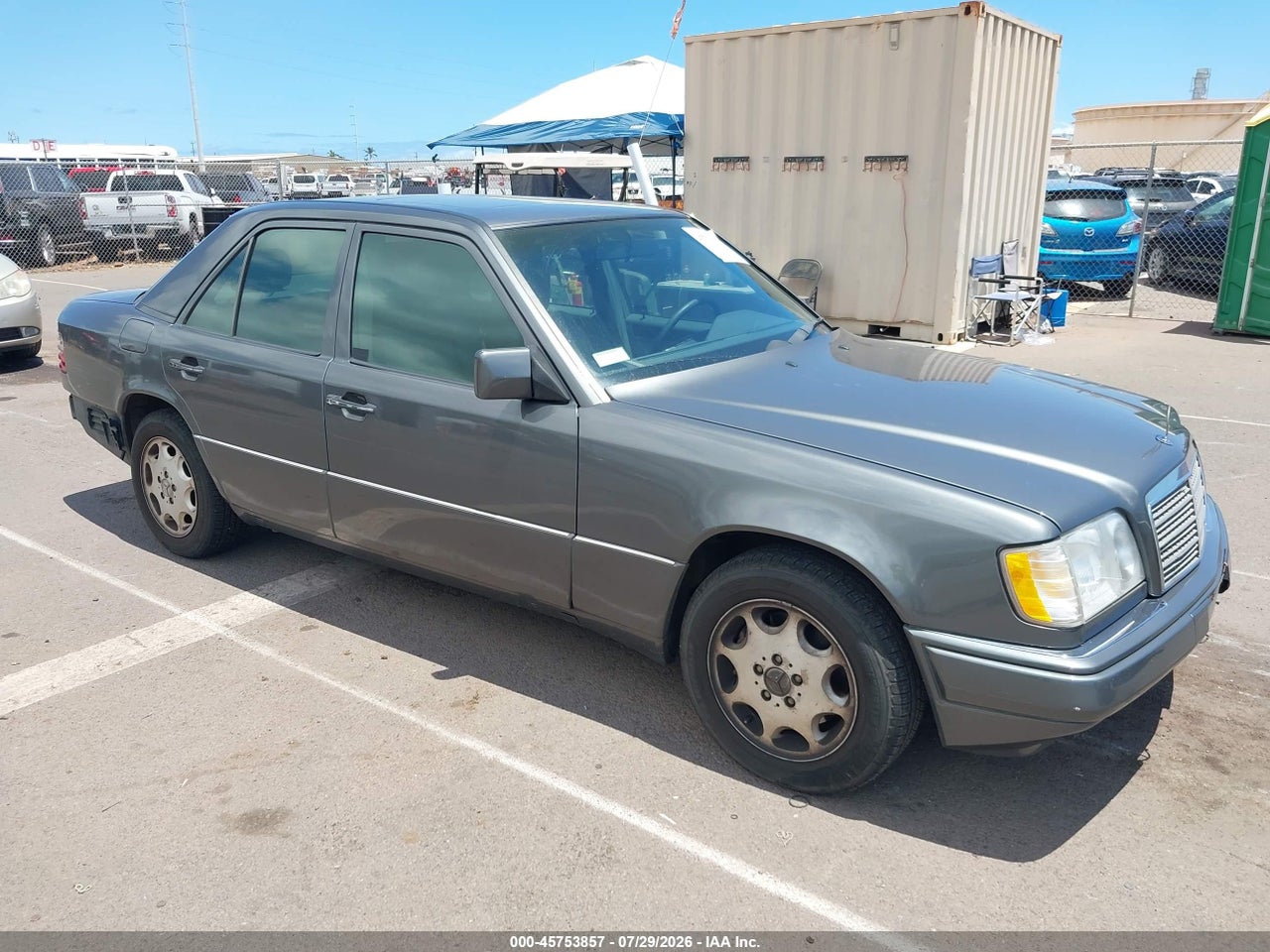 WDBEA32E2SC****** · 1995 MERCEDES-BENZ E 320 BASE/320 SPECIAL