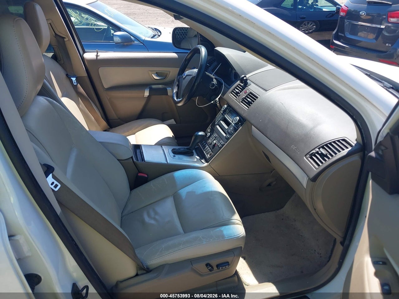 2014 VOLVO XC90 3.2 · 5/11