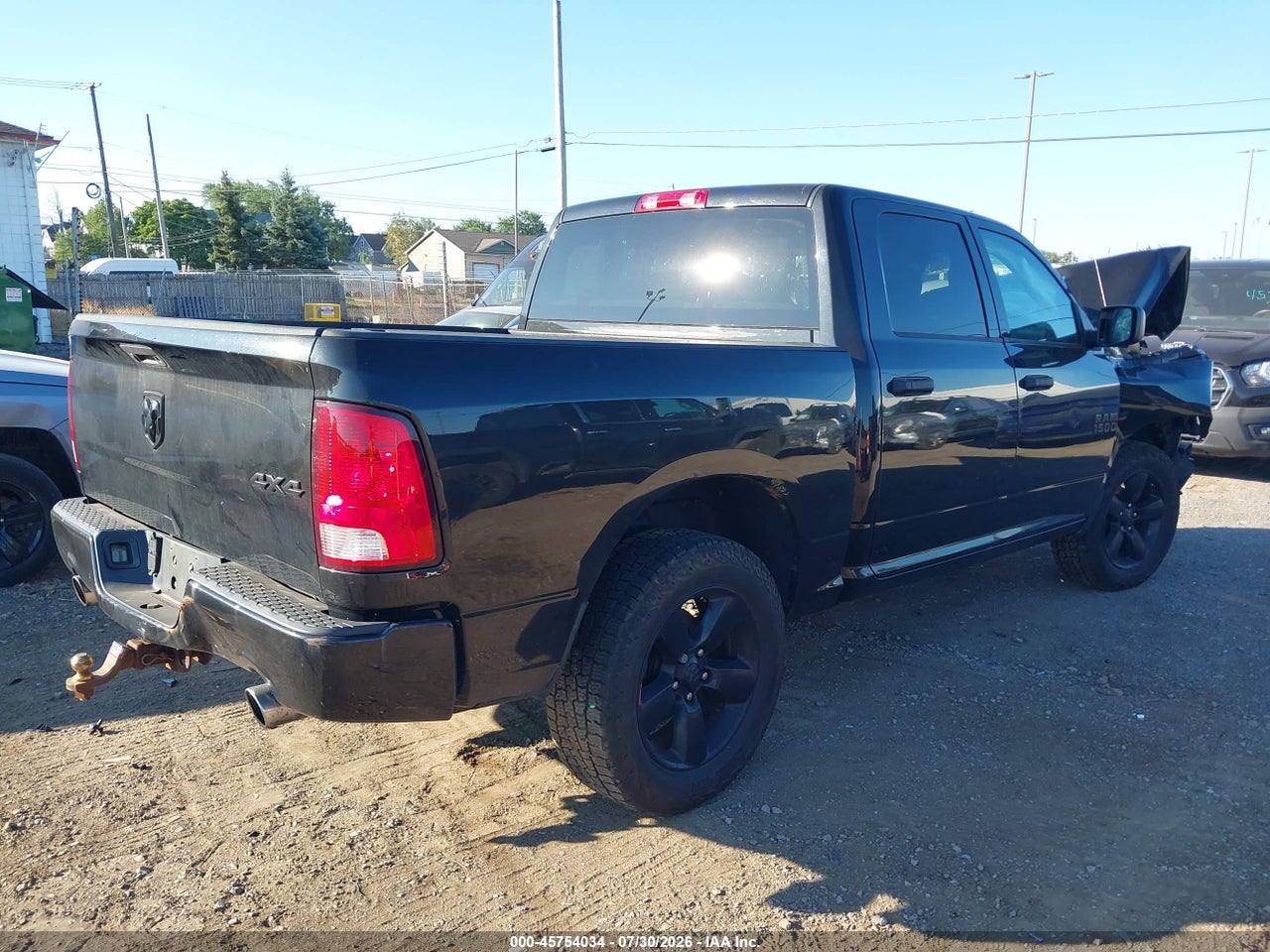 2016 RAM 1500 ST · 4/11