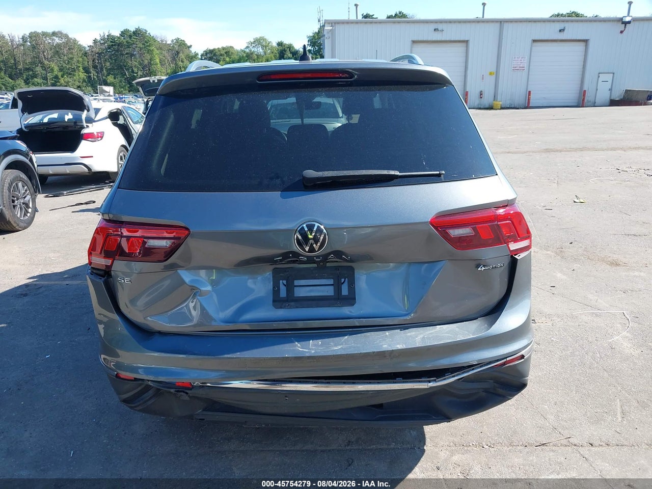2022 VOLKSWAGEN TIGUAN 2.0T SE · 6/10