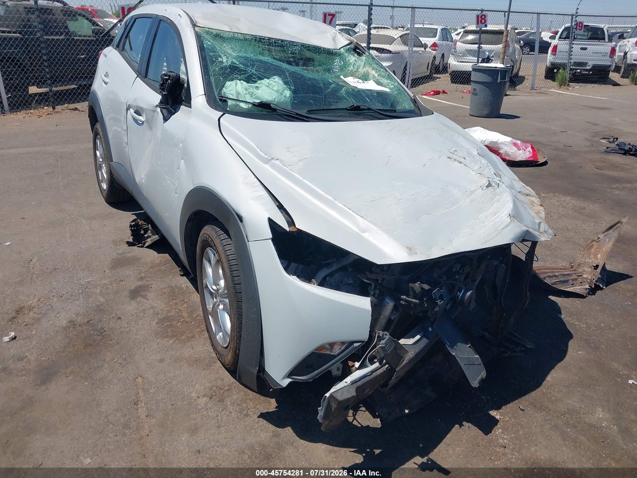 JM1DKBB79G0****** · 2016 MAZDA CX-3 SPORT