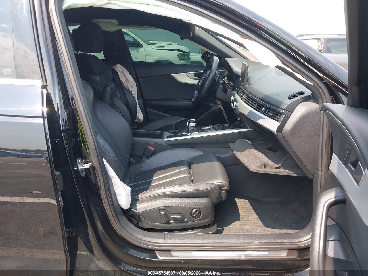 2019 AUDI A4 40 PREMIUM/40 TITANIUM PREMIUM · 5/11