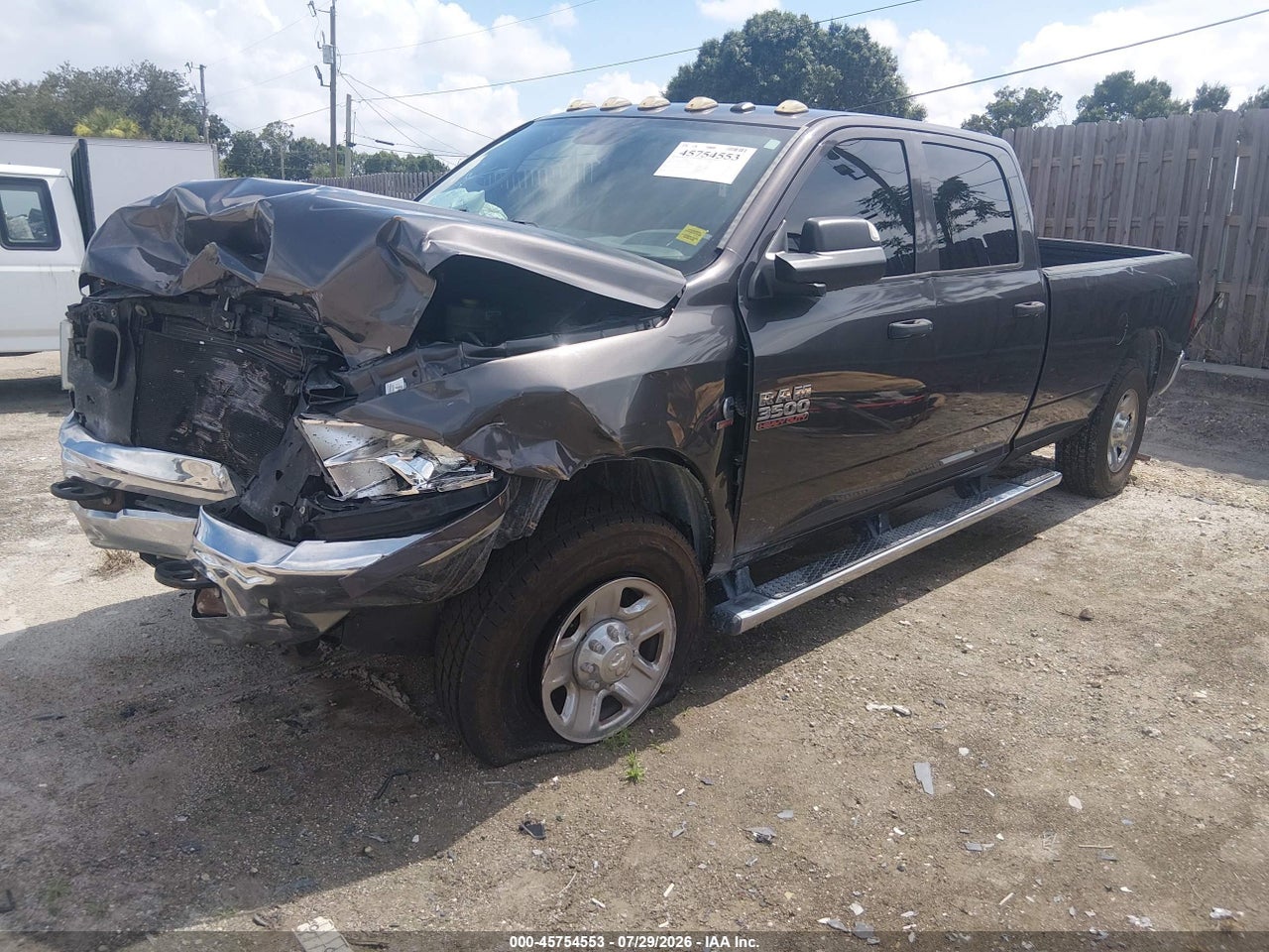 2017 RAM 3500 TRADESMAN  4X4 8' BOX · 2/11