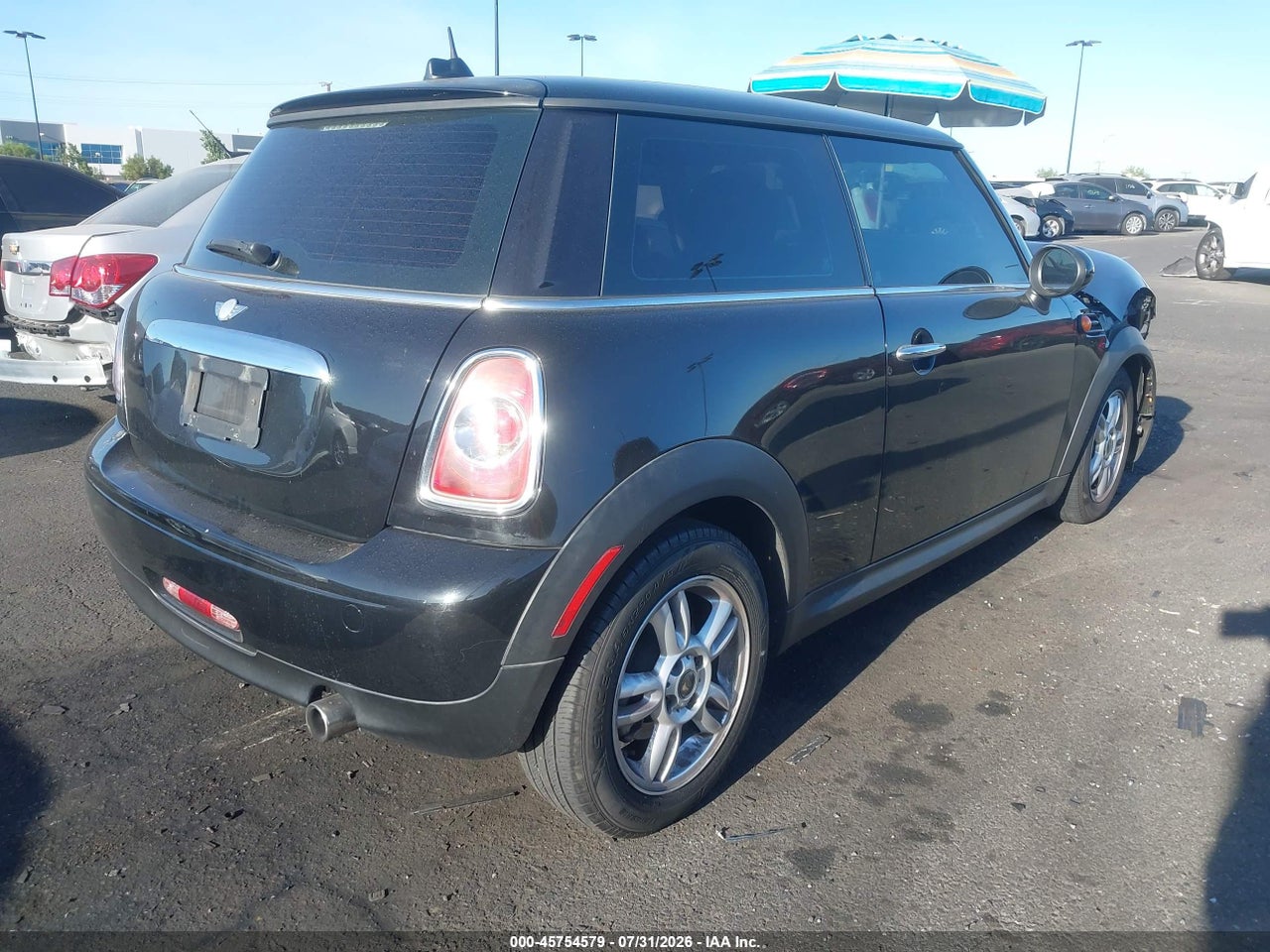 2012 MINI COOPER · 4/11