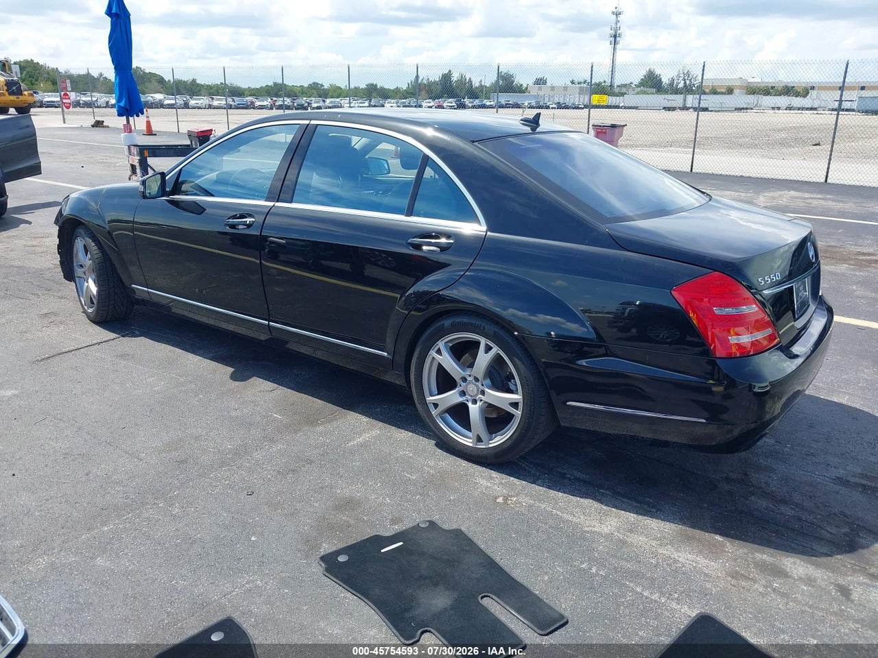 2013 MERCEDES-BENZ S 550 · 3/11