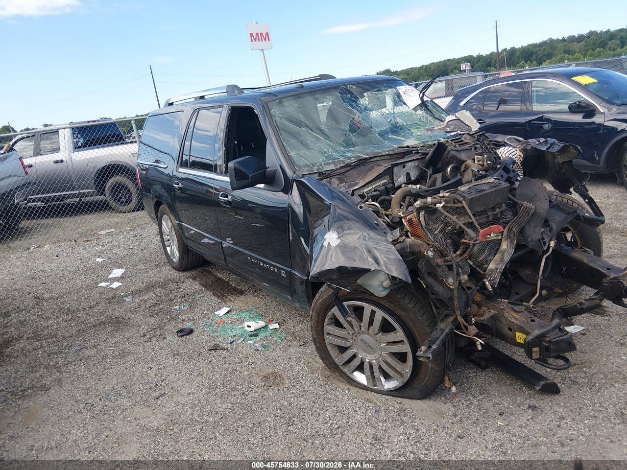 5LMJJ3J5XEE****** · 2014 LINCOLN NAVIGATOR L