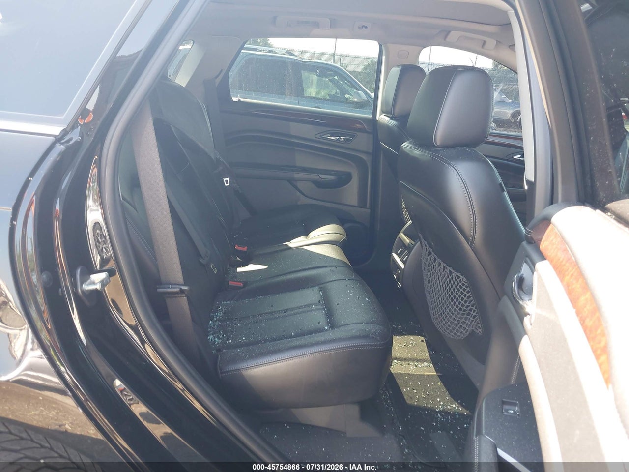 3GYFNBE3XFS****** · 2015 CADILLAC SRX LUXURY COLLECTION · 8/11