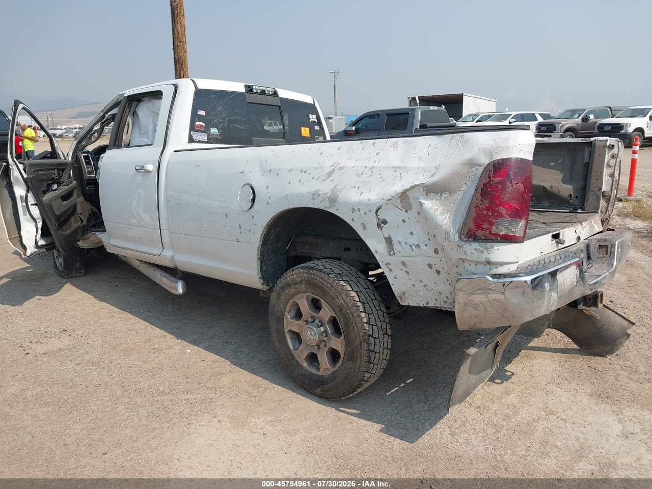 2018 RAM 2500   · 3/11