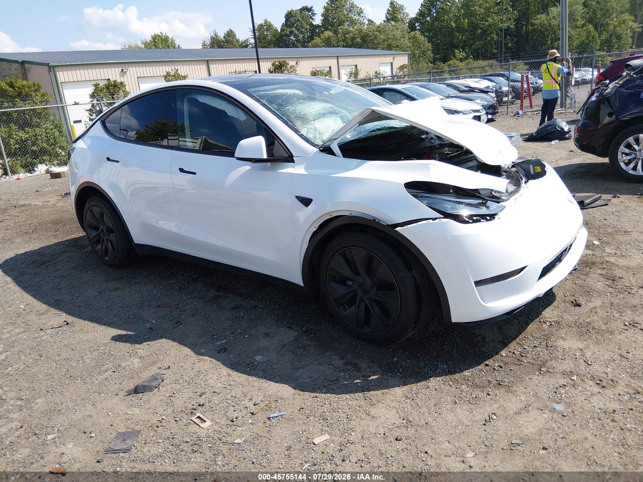 7SAYGDED4RF****** · 2024 TESLA MODEL Y LONG RANGE SINGLE MOTOR REAR-WHEEL DRIVE/RWD