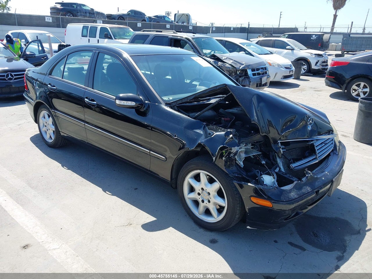 WDBRF61J03F****** · 2003 MERCEDES-BENZ C 240