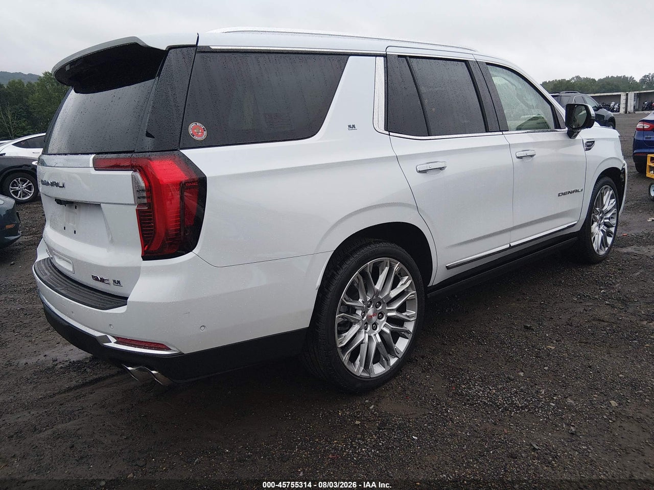 2026 GMC YUKON 4WD DENALI · 4/11