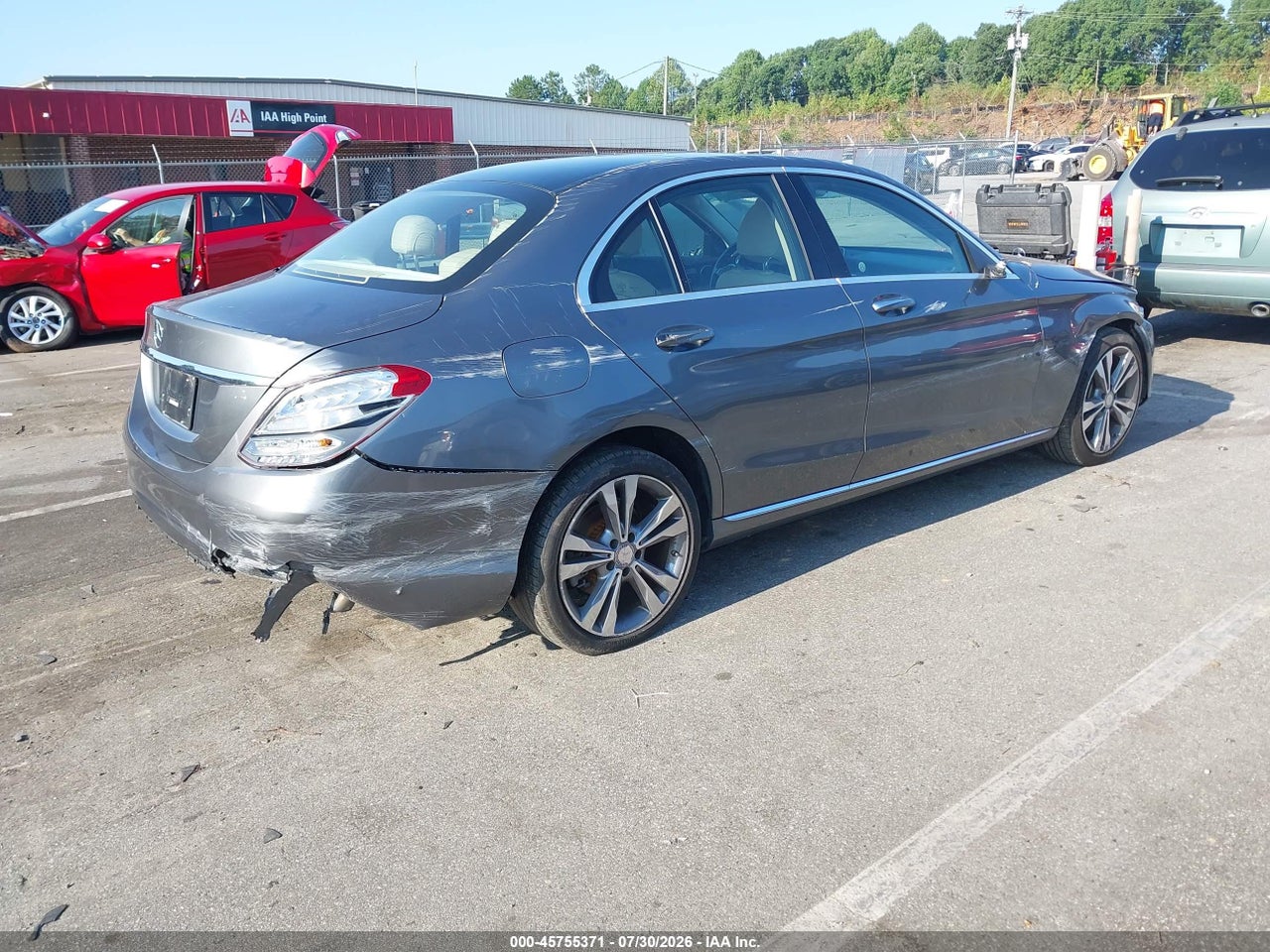 2017 MERCEDES-BENZ C 300 LUXURY · 4/11