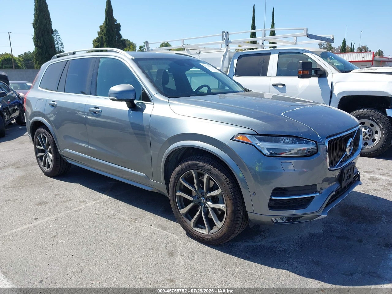 YV4A22PKXJ1****** · 2018 VOLVO XC90 T6 MOMENTUM