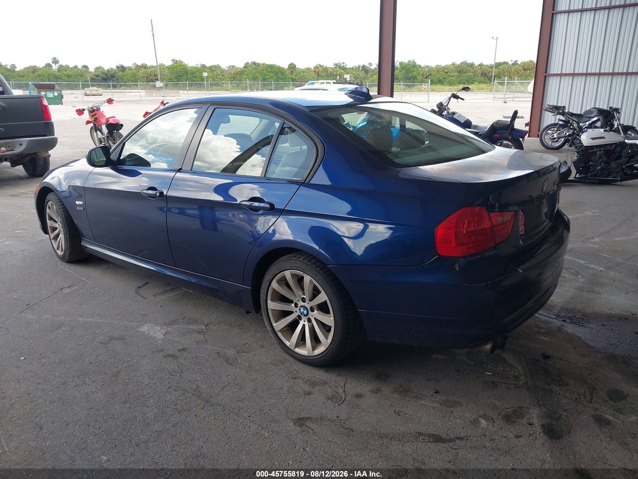2011 BMW 328I XDRIVE · 3/10