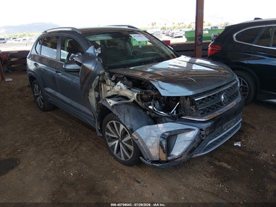 3VVSX7B28RM****** · 2024 VOLKSWAGEN TAOS 1.5T SE