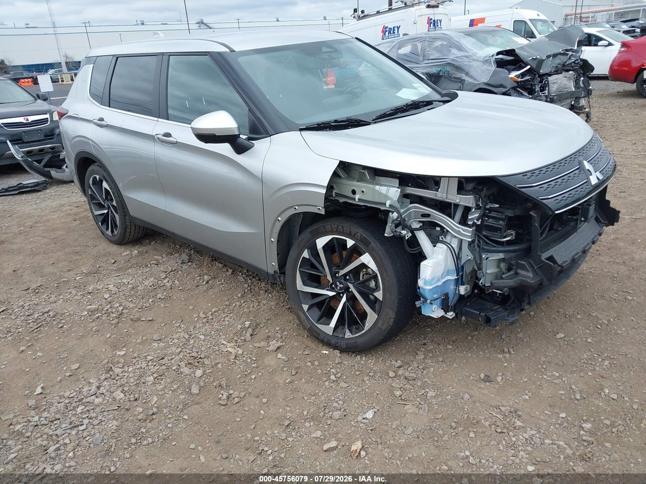 JA4J3VA82RZ****** · 2024 MITSUBISHI OUTLANDER SE 2.5 2WD/SE BLACK EDITION S-AWC/SE BLACK EDITION W/PANO ROOF S-AWC