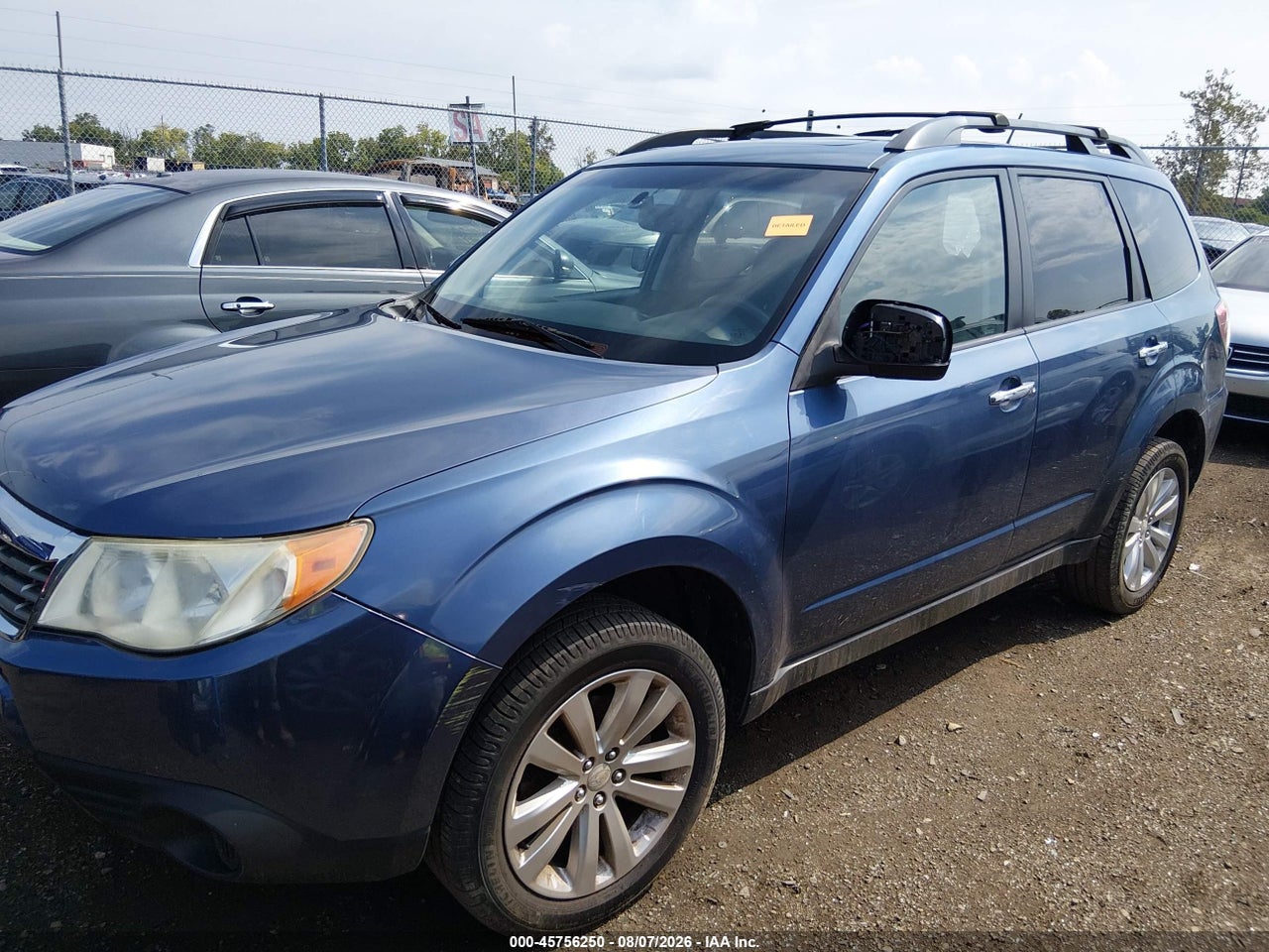 2011 SUBARU FORESTER 2.5X PREMIUM · 2/11