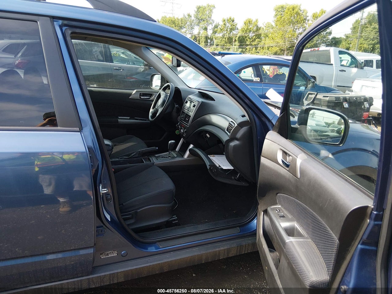 2011 SUBARU FORESTER 2.5X PREMIUM · 5/11