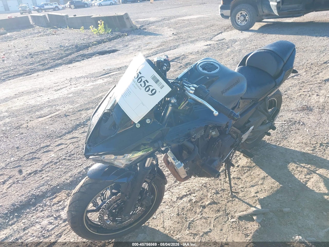 2024 KAWASAKI EX650 P · 2/11
