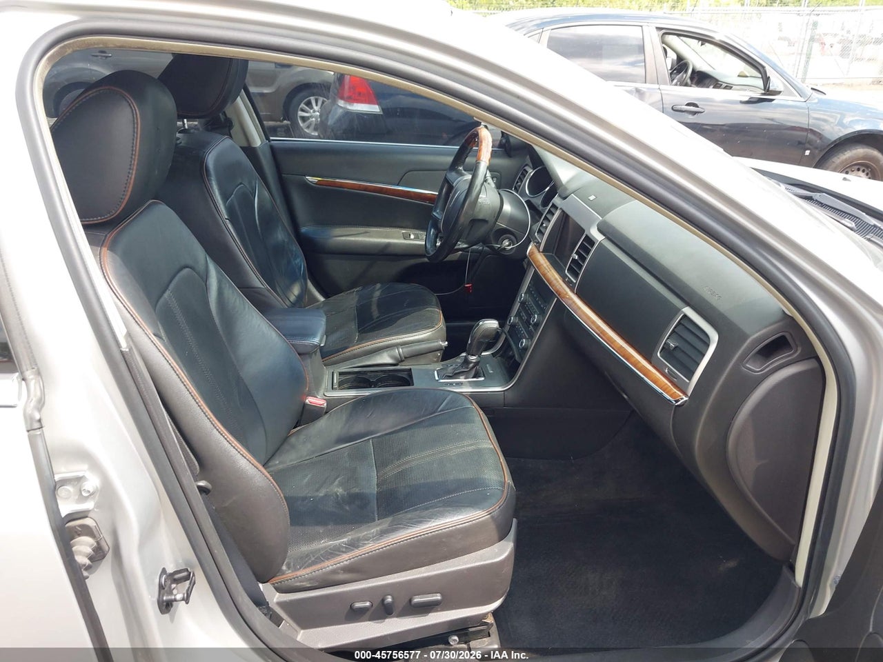 3LNHL2GC9AR****** · 2010 LINCOLN MKZ   · 5/11