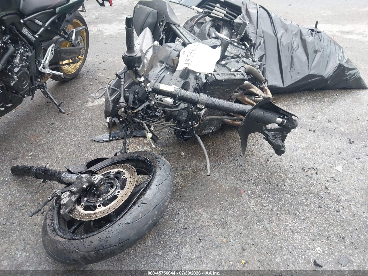 2013 YAMAHA FZ8 N · 5/10