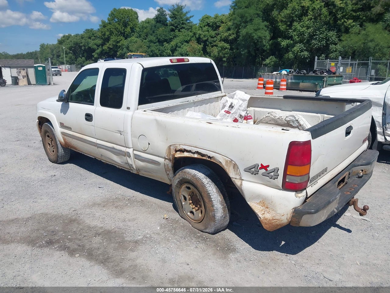 2002 GMC SIERRA 2500 SLE · 3/4