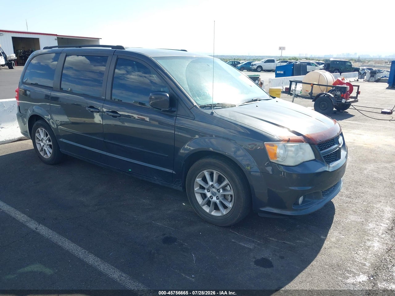 2C4RDGEG8CR****** · 2012 DODGE GRAND CARAVAN R/T