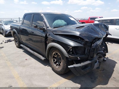 1C6RR7YT4HS****** · 2017 RAM 1500 REBEL  4X4 5'7 BOX