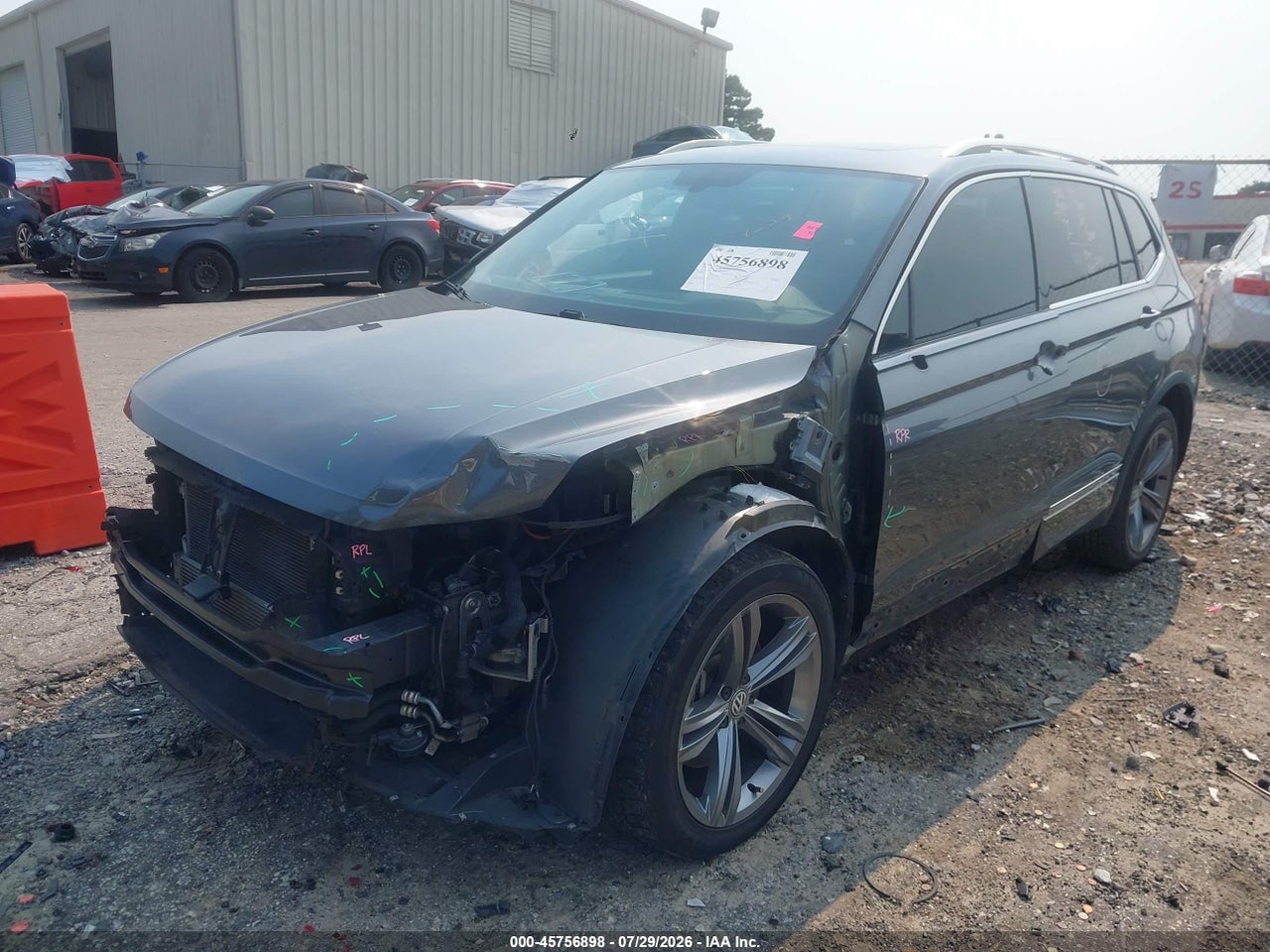 2019 VOLKSWAGEN TIGUAN 2.0T SE/2.0T SEL/2.0T SEL R-LINE/2.0T SEL R-LINE BLACK · 2/11