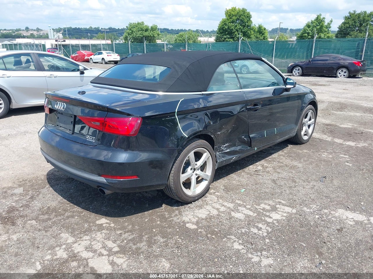 2015 AUDI A3 2.0T PREMIUM · 4/10